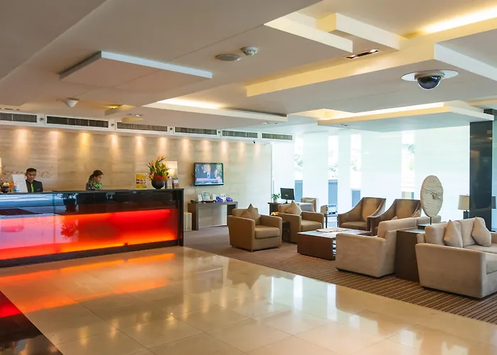 Oakwood Sukhumvit 24 Hotel Bangkok