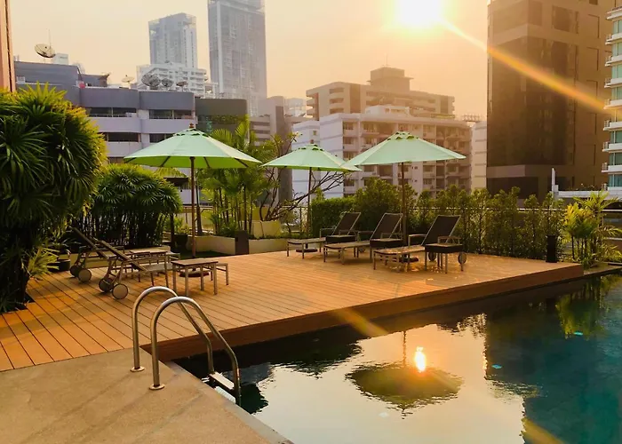 Oakwood Sukhumvit 24