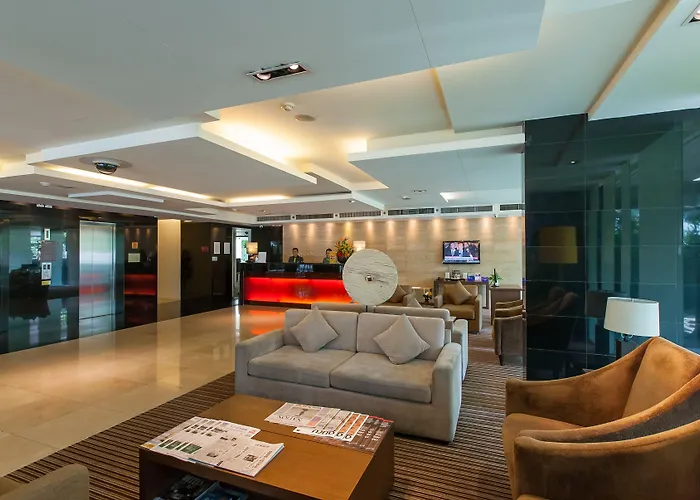 Oakwood Sukhumvit 24 4* Bangkok