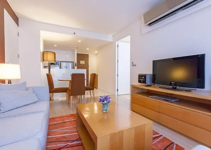 Oakwood Sukhumvit 24 Hotel