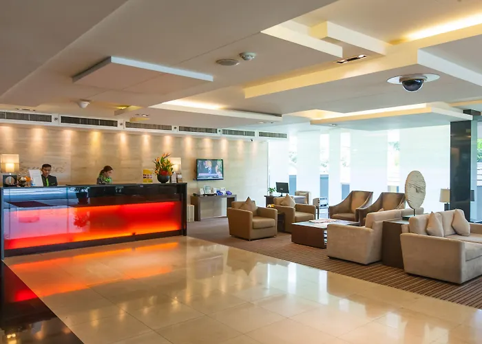 Hotel Oakwood Sukhumvit 24 4*