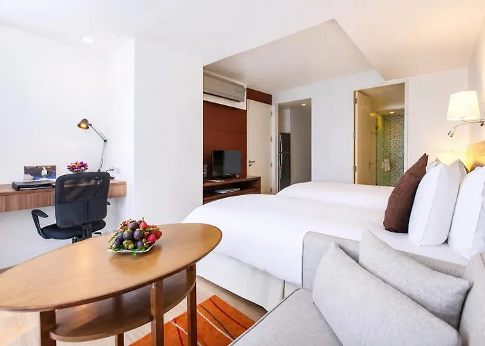 Oakwood Sukhumvit 24 4*