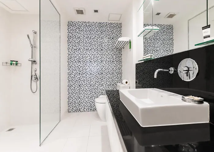 Oakwood Sukhumvit 24 バンコク都