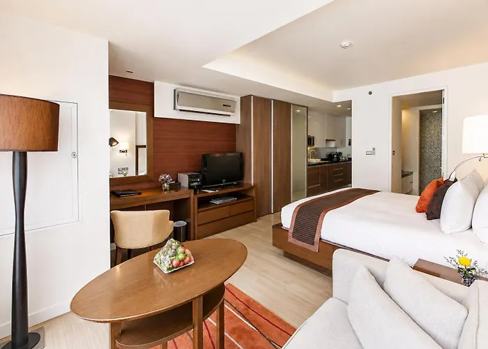 Oakwood Sukhumvit 24 ホテル