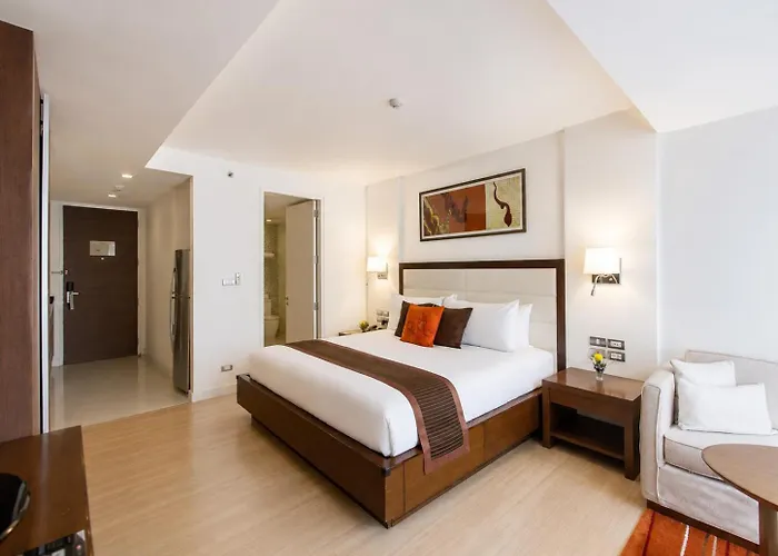 Oakwood Sukhumvit 24 4*