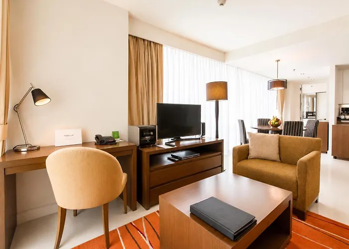 Oakwood Sukhumvit 24