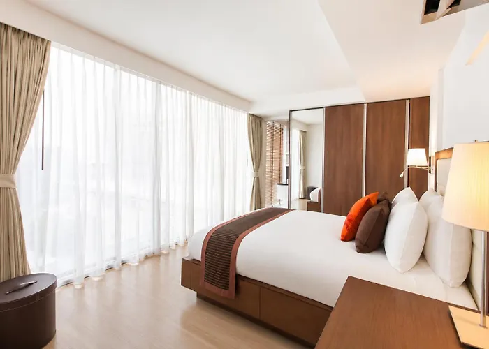 Oakwood Sukhumvit 24 ホテル 4*